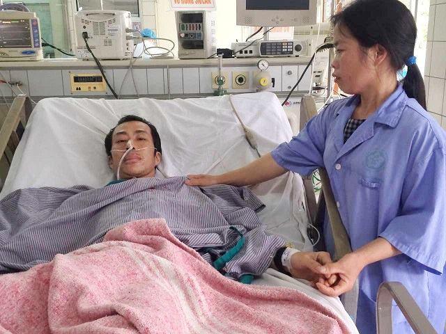 Nam thanh niên đột nhiên ngã khụy, vào viện đã viêm cơ tim suýt chết