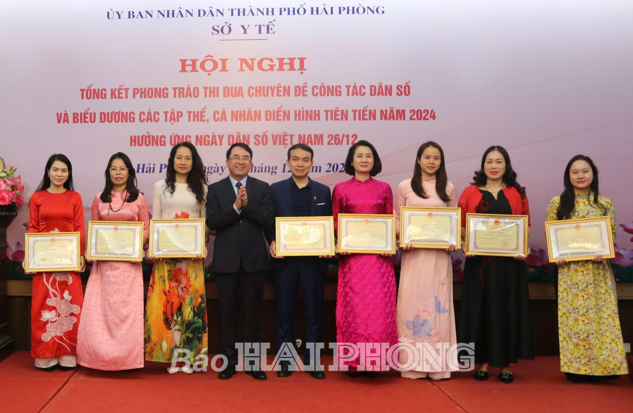 Tỷ lệ phát triển dân số tự nhiên toàn thành phố ổn định dưới 1%